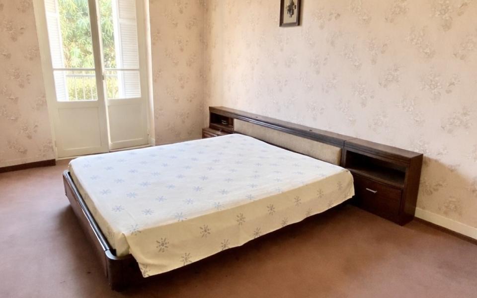 A vendre appartement F2  au PARC BERTHAULT - Miniature 6