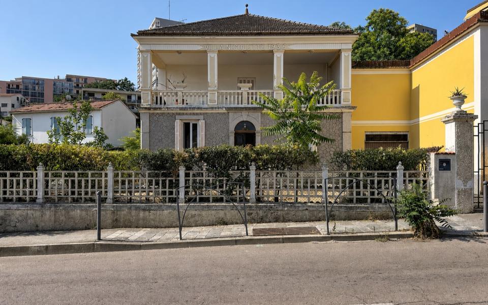 Rare, jolie Villa meublée à louer secteur Loretto à Ajaccio