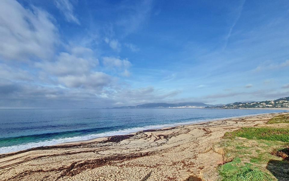 F2  à louer Agosta plage d'Agosta