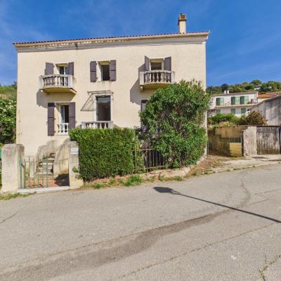 A vendre  Maison de village avec vue mer - Alata
