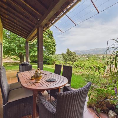 A VENDRE VILLA FAMILIALE DE 176 M² AVEC PISCINE PLAINE DE PERI