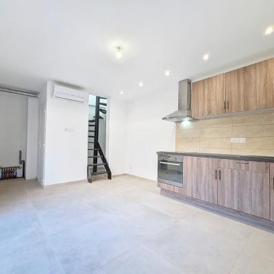 F2 duplex  à louer secteur Sanguinaires à Ajaccio