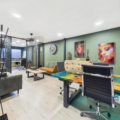 BUREAUX A VENDRE ZI DE BALEONE