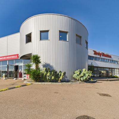 BUREAUX A VENDRE ZI DE BALEONE