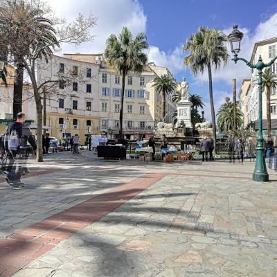 Vente Pas de porte, LOCAL à proximité immédiate des nouvelles halles d'Ajaccio - HYPER CENTRE VILLE 