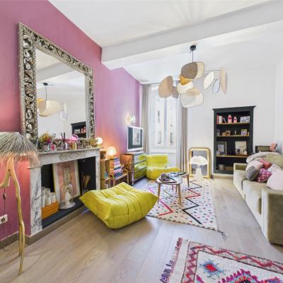 F2-3 A VENDRE RUE BONAPARTE