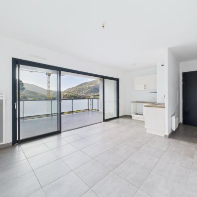 F2 A VENDRE LE REMBRANDT