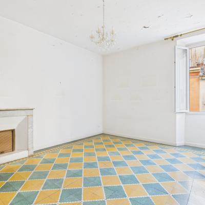 F3 A VENDRE RUE FESCH