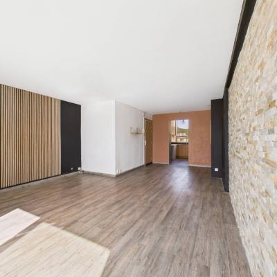 F3 A VENDRE BRASILIA AJACCIO