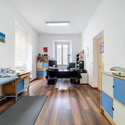 Local professionnel à louer cours Napoléon à Ajaccio