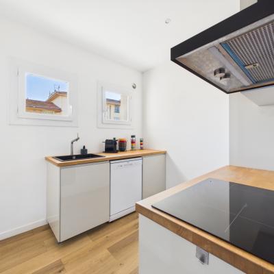 F4  A VENDRE COURS JEAN NICOLI