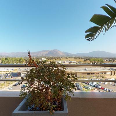 Appartement T4 récent à vendre avec terrasse-Sarrola Carcopino près d'Ajaccio