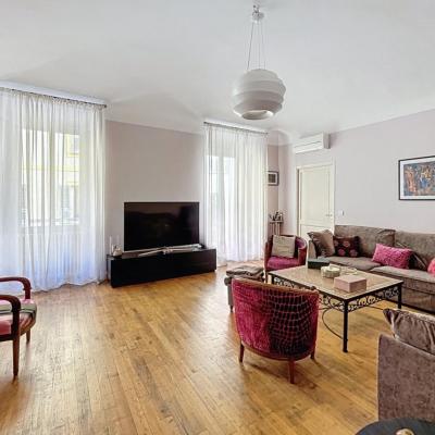 F4 A VENDRE RUE GENERAL FIORELLA