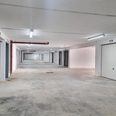 Garage à louer Carré bodiccione K1
