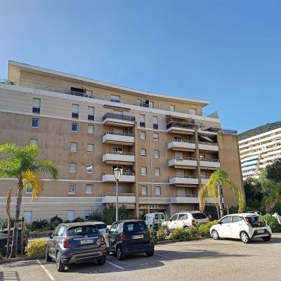 F2 MEUBLÉ IMM LAVEZZI IMMEUBLE