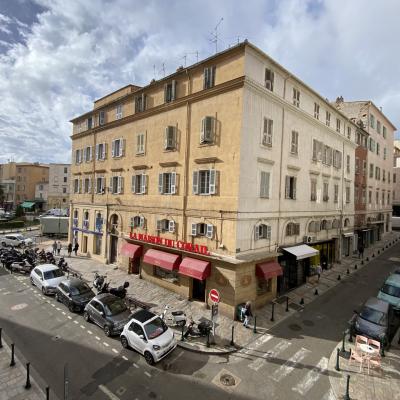 F4 A VENDRE - 6 RUE FESCH