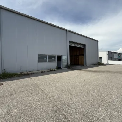Parking hangar