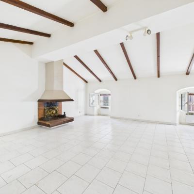 STUDIO A VENDRE 64 RUE FESCH AJACCIO