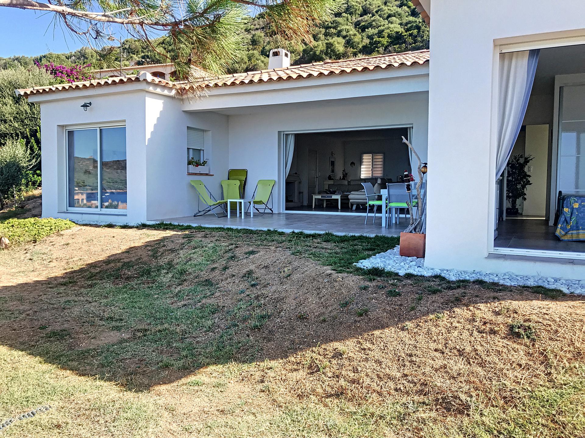 Magnifique villa de plainpied avec vue mer