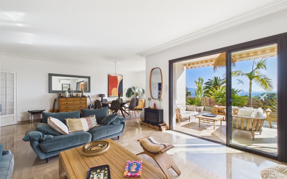 F4 à vendre vue mer avec jardin à Ajaccio - Route des Sanguinaires