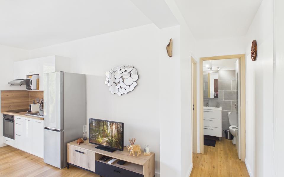 Vente F2 à AJACCIO - Avenue Kennedy - Miniature 4