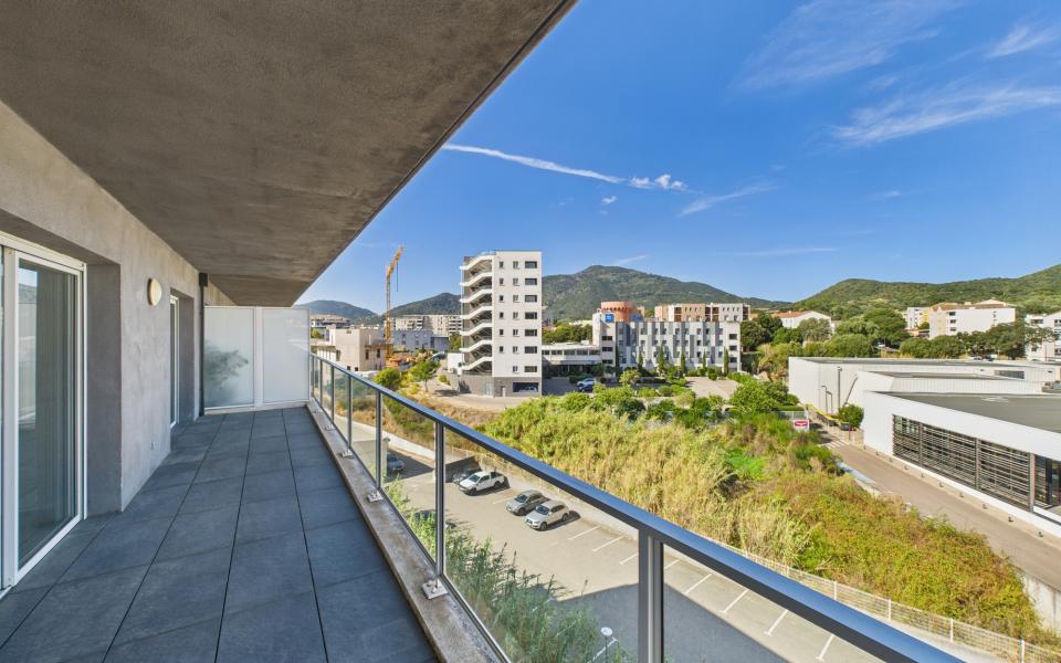 Grand F3 à vendre à Ajaccio secteur Rocade - La Palmeraie - Miniature 15