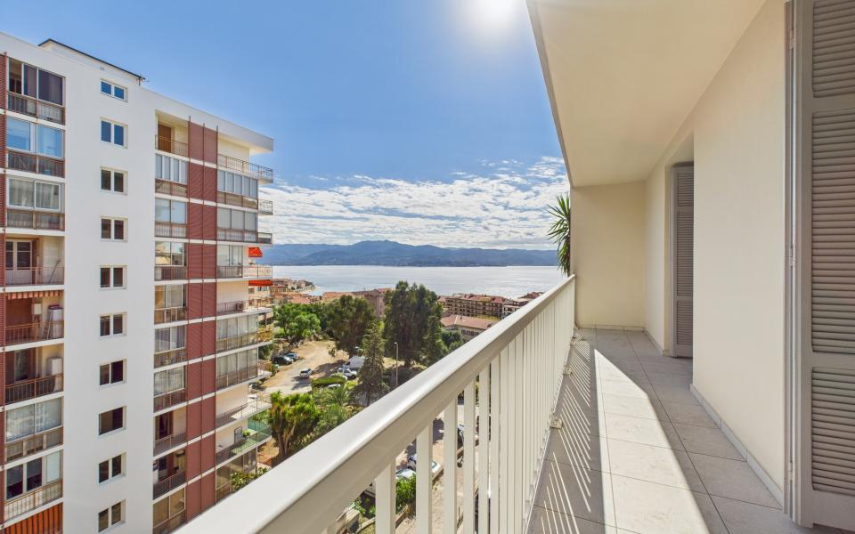 Vente F3 à vendre à Ajaccio - Proche Grandval Ajaccio