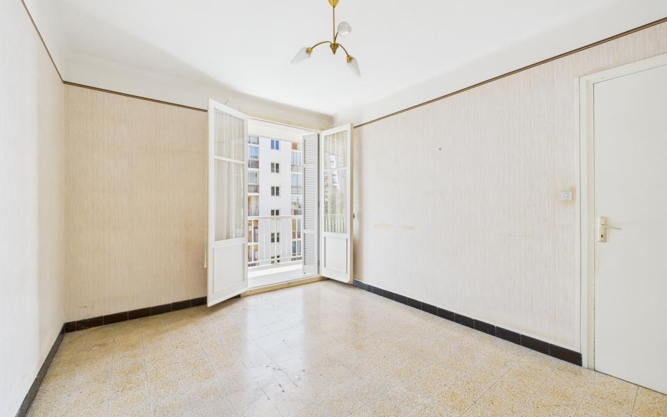 Vente F3 à vendre à Ajaccio - Proche Grandval Ajaccio - Miniature 10