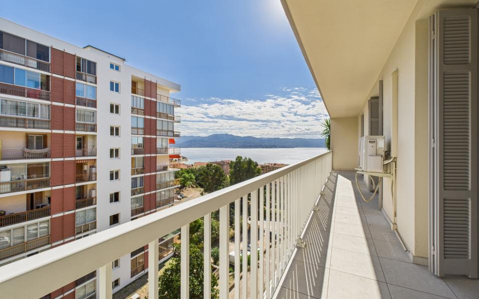Vente F3 à vendre à Ajaccio - Proche Grandval Ajaccio - Miniature 15