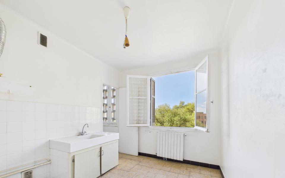 Vente F3 à vendre à Ajaccio - Proche Grandval Ajaccio - Miniature 2