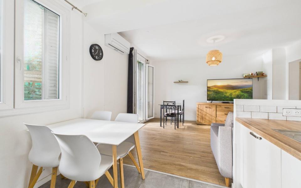 F3 A VENDRE RUE ANTOINE SOLLACARO