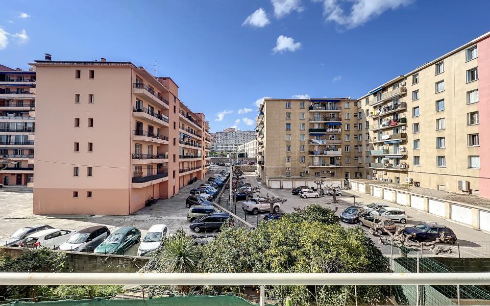 Appartement F3 en vente proche Centre ville à Ajaccio
