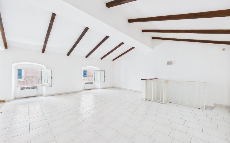 F5 DUPLEX Centre Ville à Ajaccio - Rue Fesch