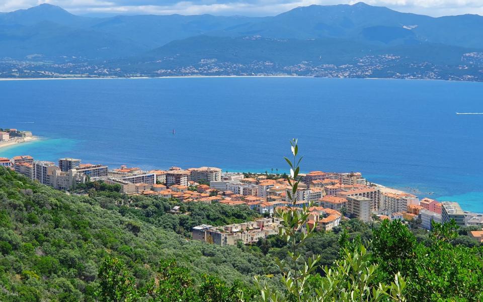 Immobilier à Ajaccio : comment choisir votre futur quartier?