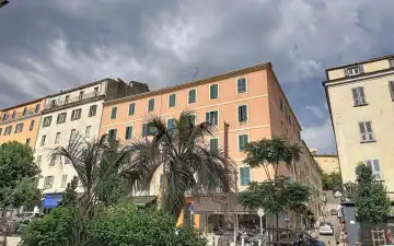 Studio à louer centre ville secteur Cours Napoléon à Ajaccio