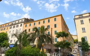 Studio à louer centre ville secteur Cours Napoléon  à Ajaccio