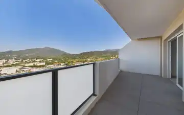 A VENDRE F2 LES TERRASSES DU STILETTO
