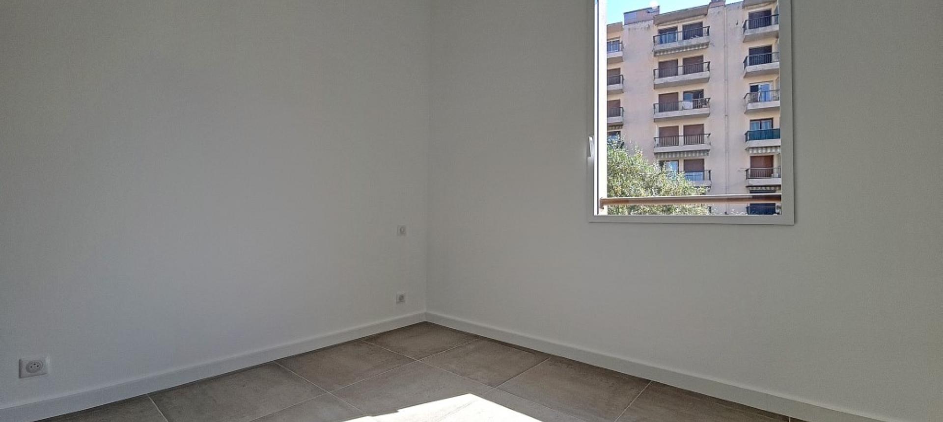 F2 à louer Trottel  Marengo chambre