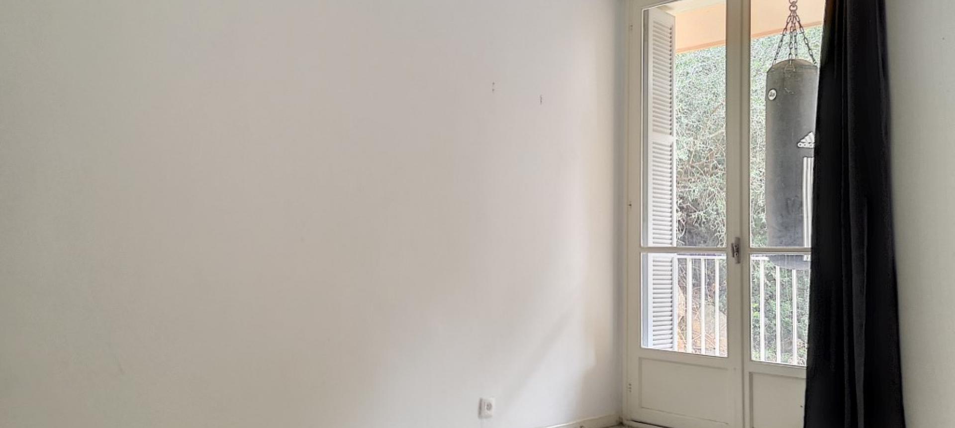 F4 à louer LES ALOES chambre 