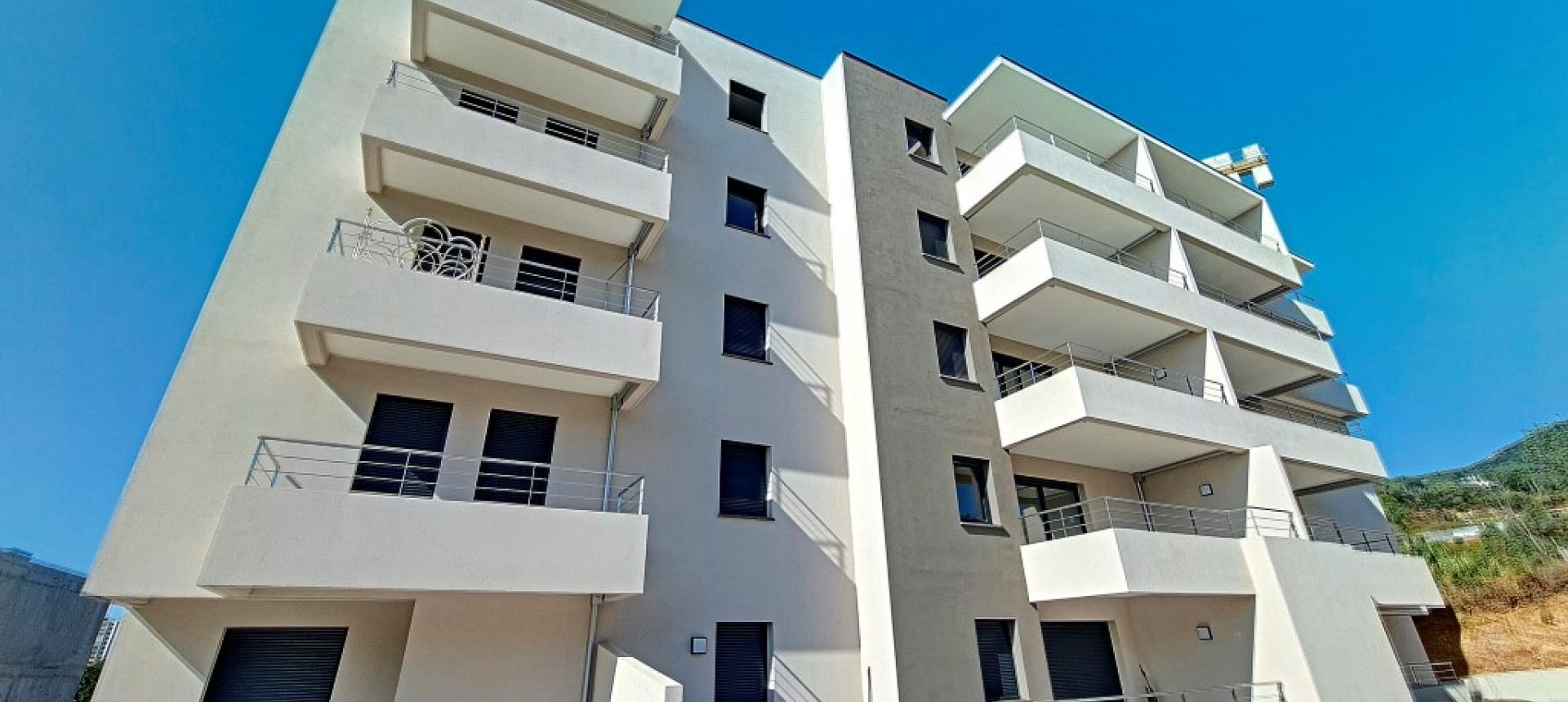 F2 à louer PARC AURANCIA  IMMEUBLE 