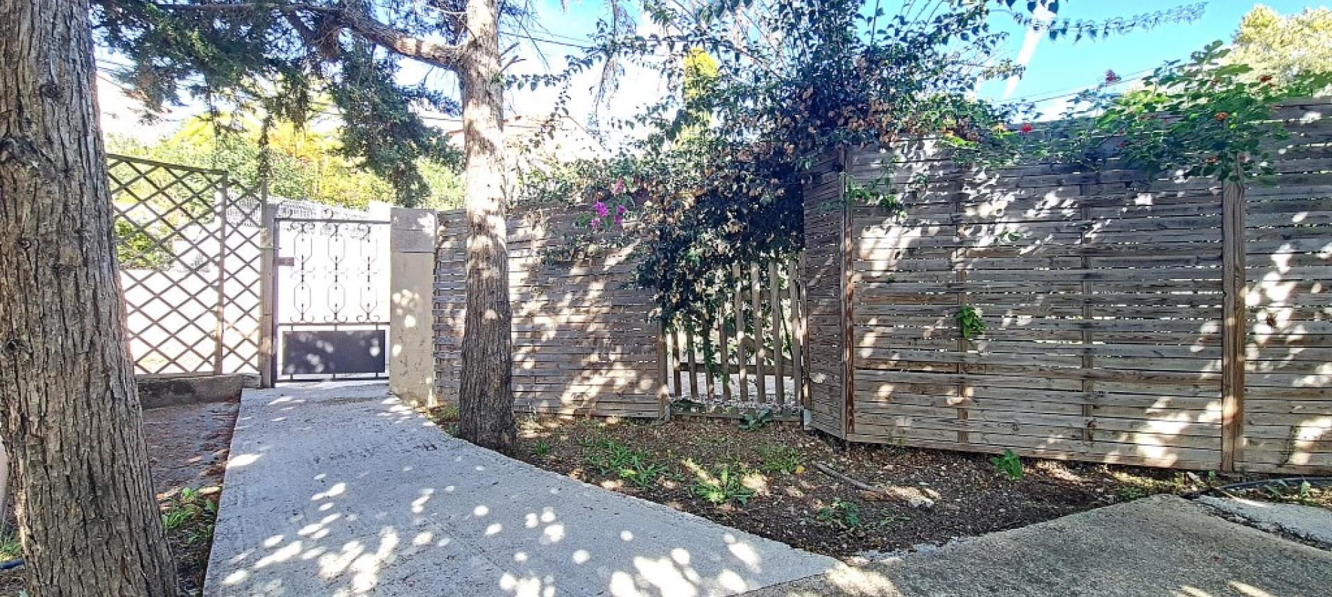 F3 à louer Bastelicaccia jardin 