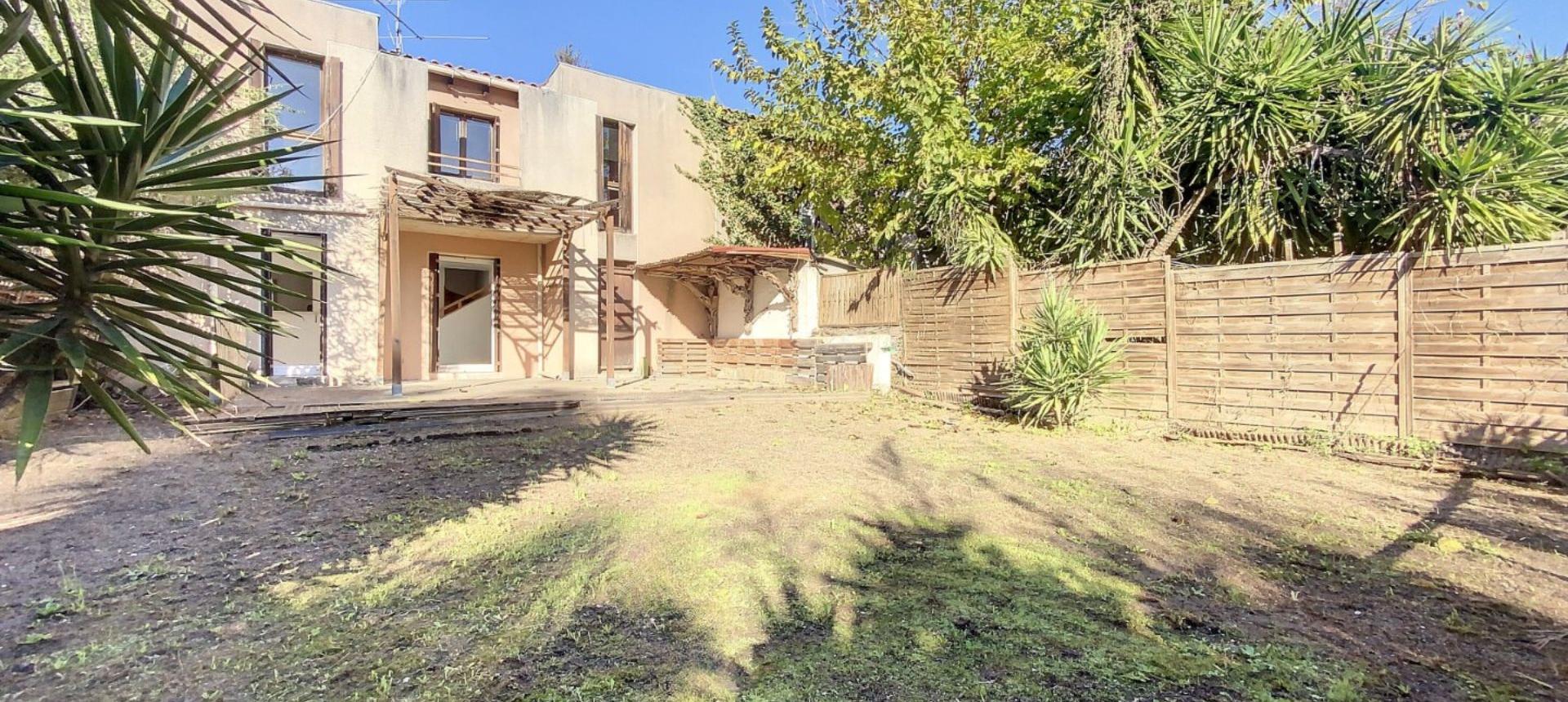 Maison avec jardin à Vendre à Ajaccio - Route d'Alata