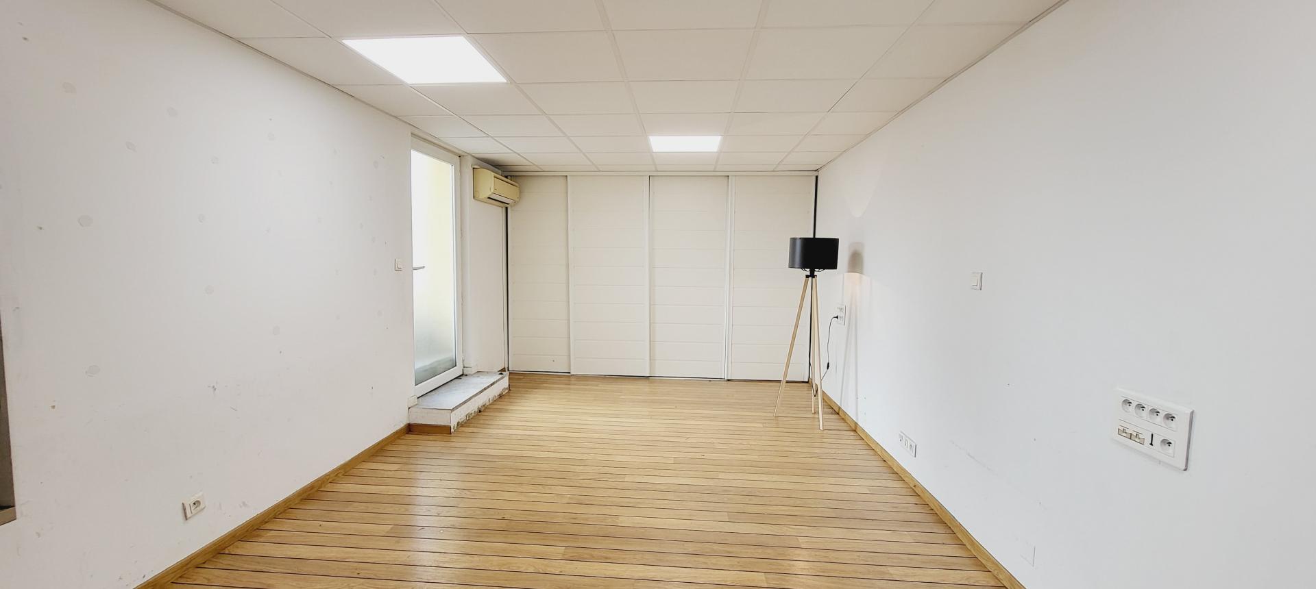 local commercial professionnel à louer secteur tribunal ajaccio max immobilier