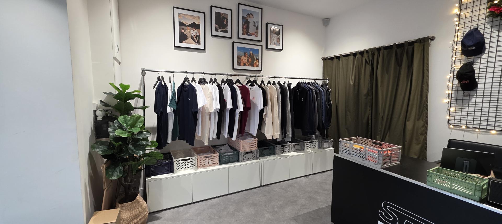 Ajaccio hyper centre ville local commercial emplacement numéro 1 pret a porter