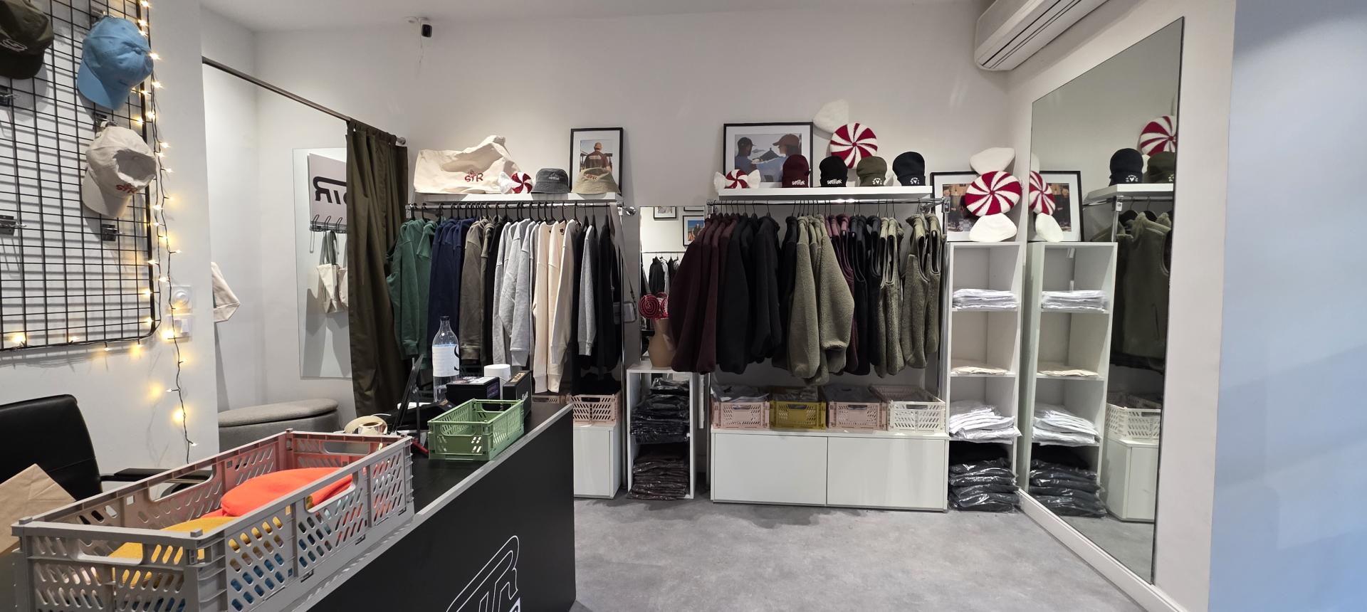 Ajaccio hyper centre ville local commercial emplacement numéro 1 pret a porter