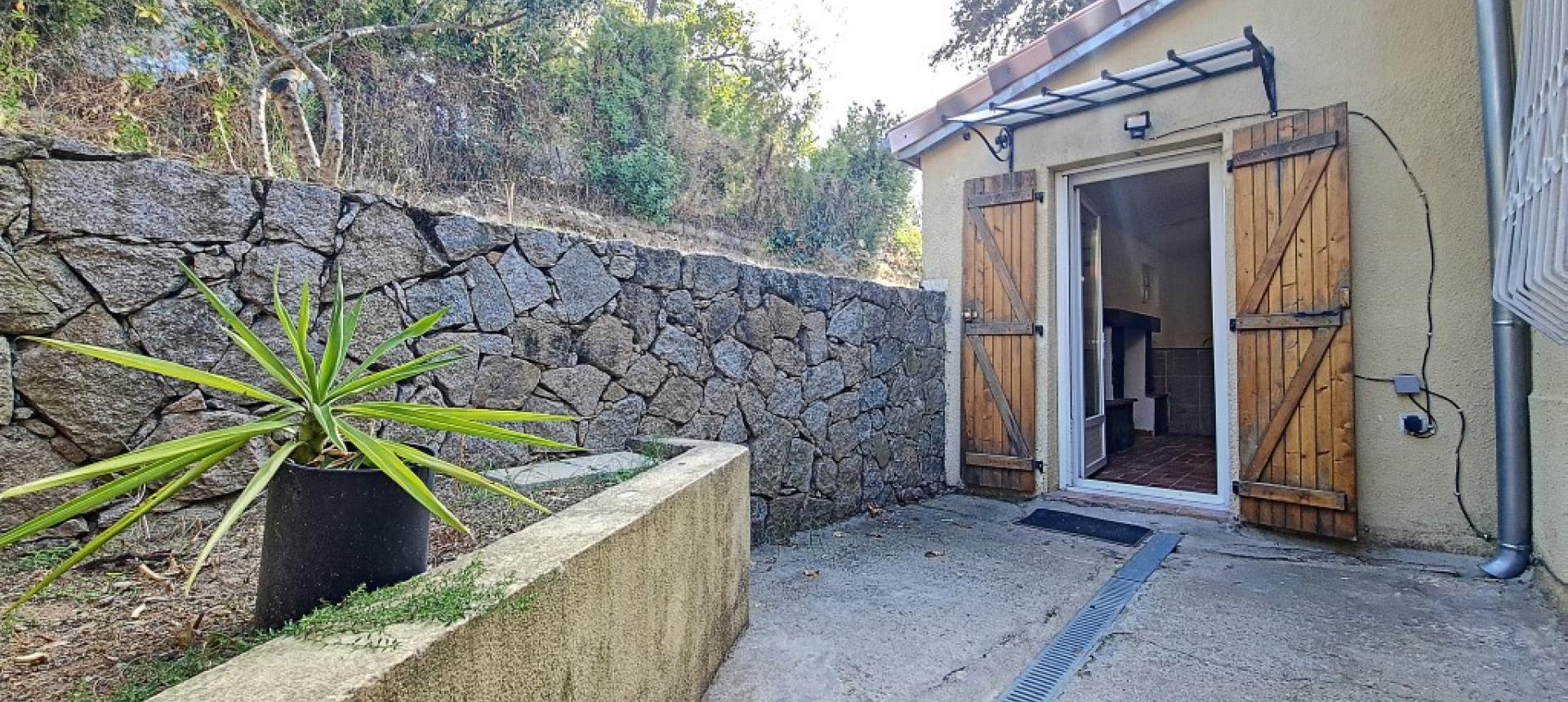 F3 à louer Bastelicaccia jardin 
