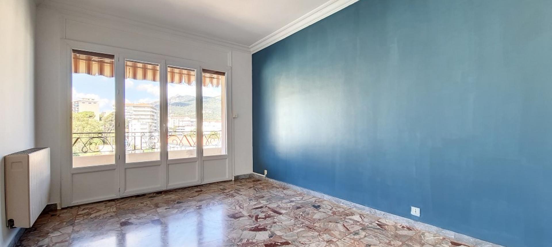 F3 à louer immeuble Masseria chambre 1