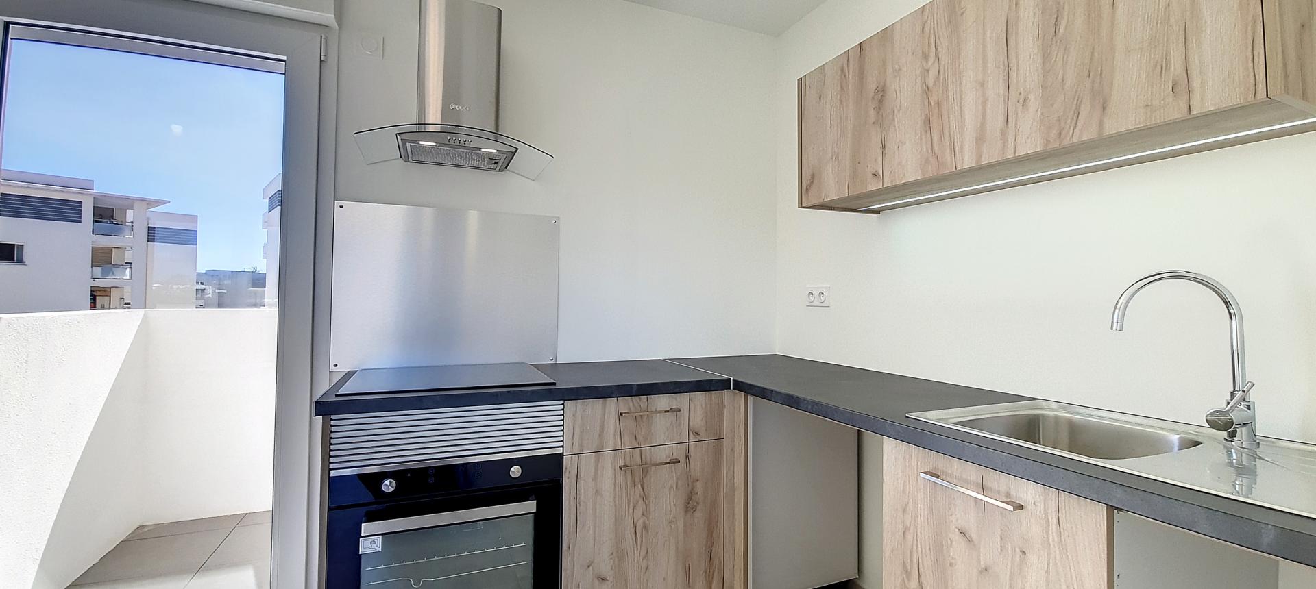 F3 à louer Terrasses de Bodiccione cuisine