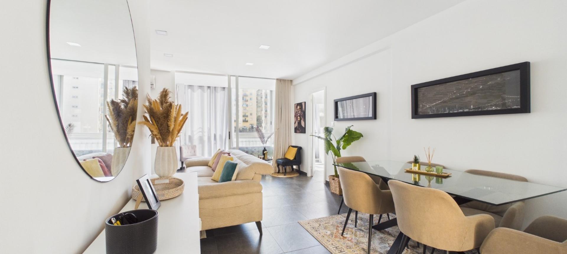 A vendre appartement F3 rénové proche Centre Ville