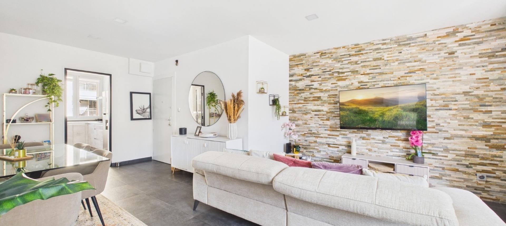 A vendre appartement F3 rénové proche Centre Ville